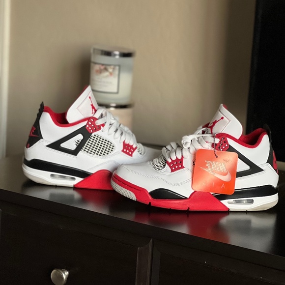 jordan 4 size 7.5 mens